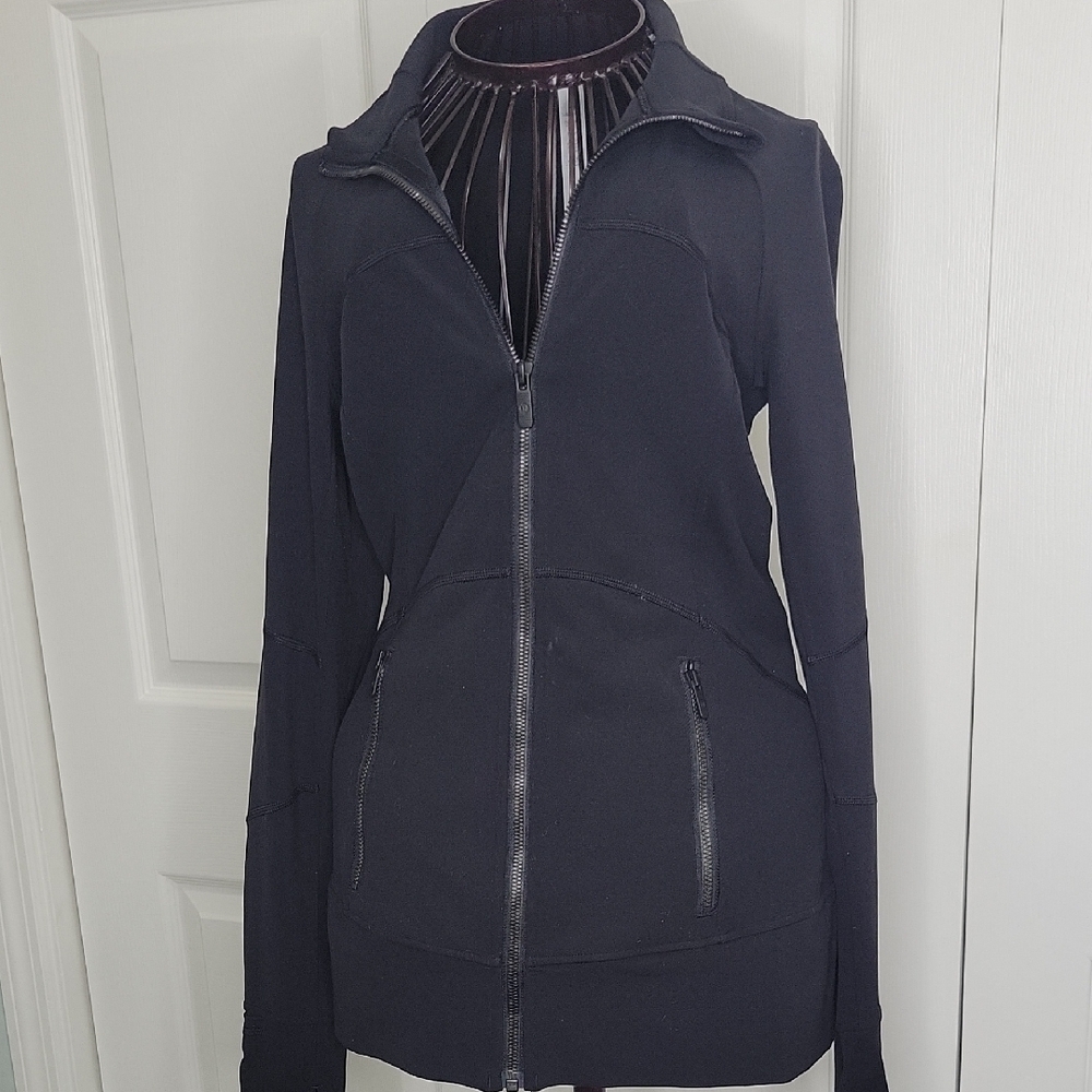 Lululemon Athletica Black Utility Jacket with High Collar SIZE 6